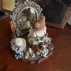 Charming Figurine with Mirror and Accessories